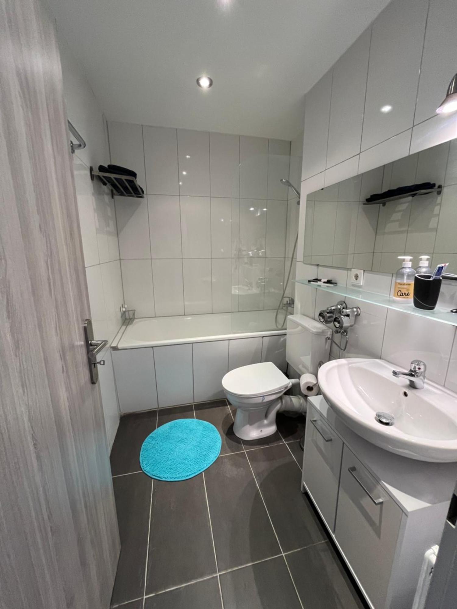 Balance Apartment Duesseldorf - Neuss With Parking エクステリア 写真